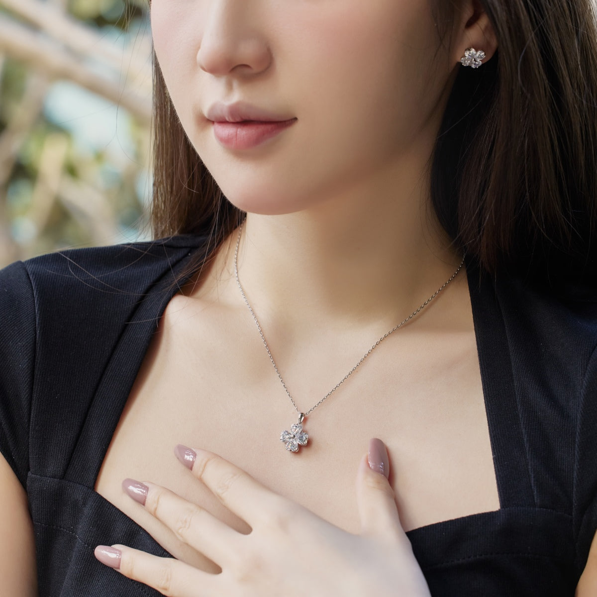 [Love More]Heart-Shaped Four-Leaf Clover Bead Necklace