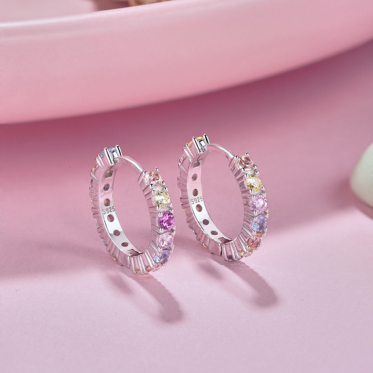 [Love More]Radiant Colorful Round Cut Earrings