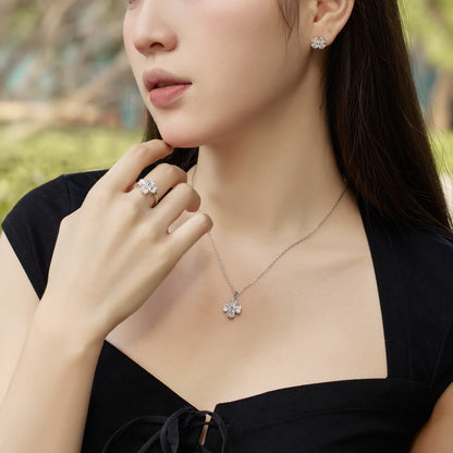 [Love More]Heart-shaped Four-Leaf Clover Ball Ring