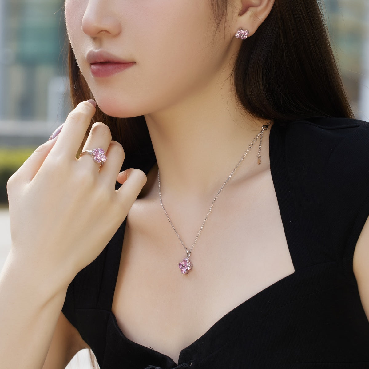 [Love More]Heart-Shaped Four-Leaf Clover Bead Necklace