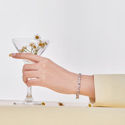 [Love More]Dazzling Radiant Multi Cut Daily Bracelet