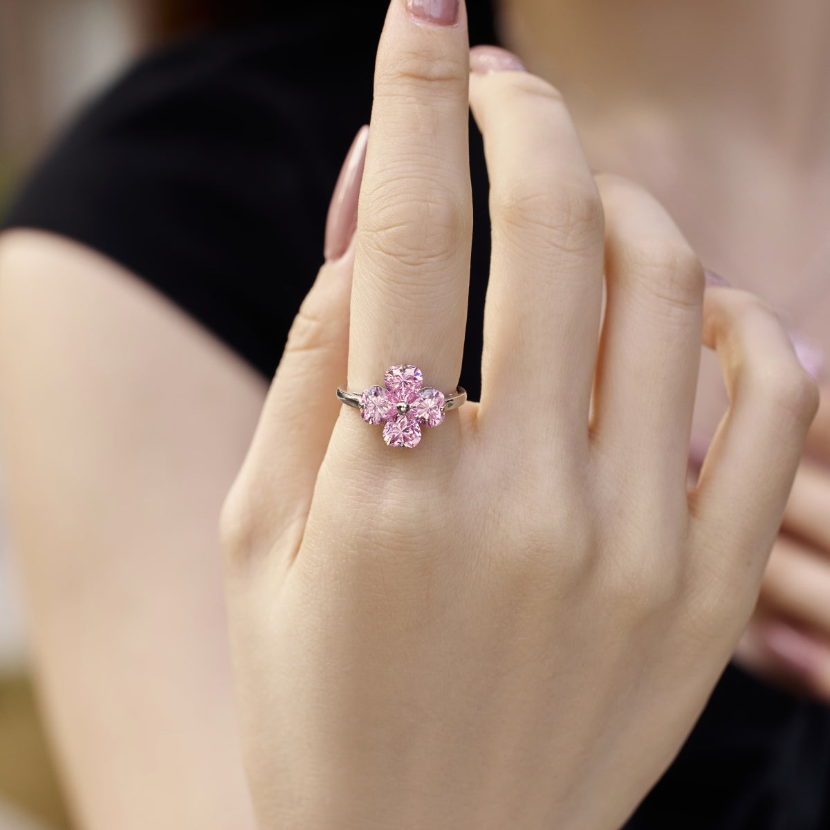[Love More]Heart-shaped Four-Leaf Clover Ball Ring