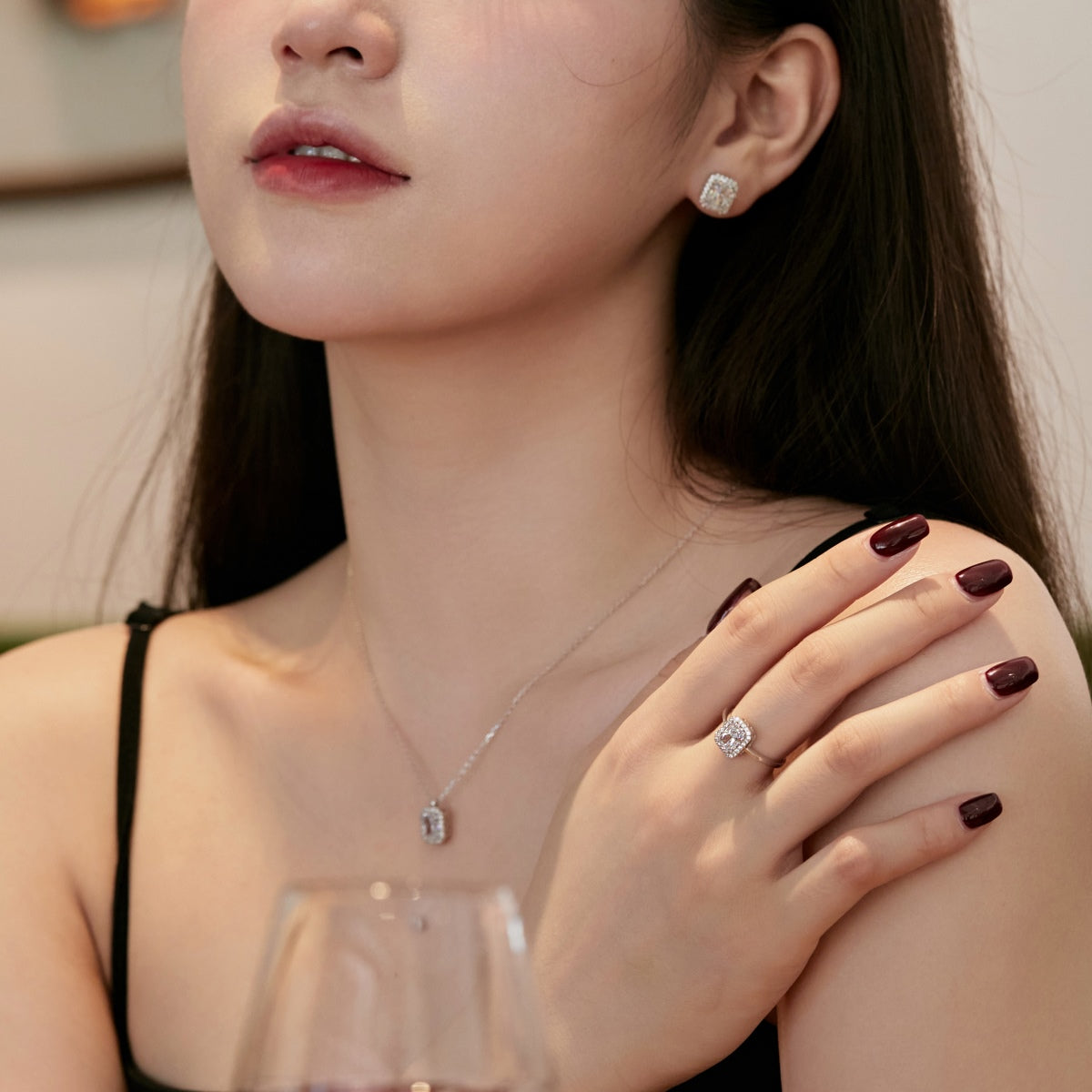 [Love More]1.0 Carat Luxurious Dainty Emerald Cut Daily Earrings