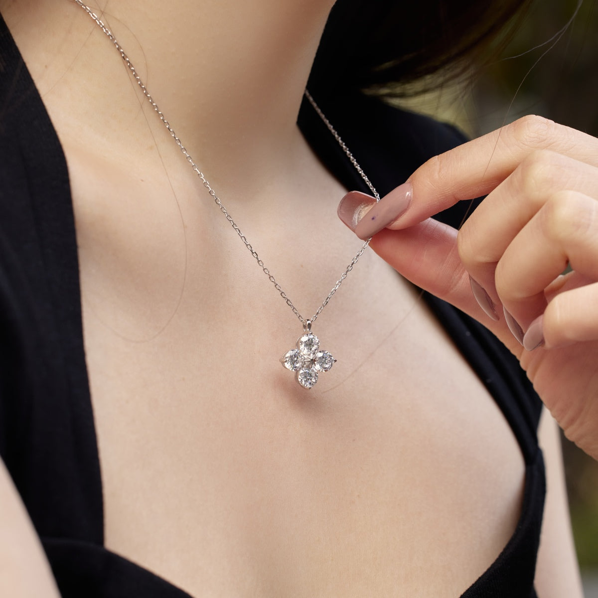 [Love More]Four-Leaf Clover And Eight-Pointed Star Necklace