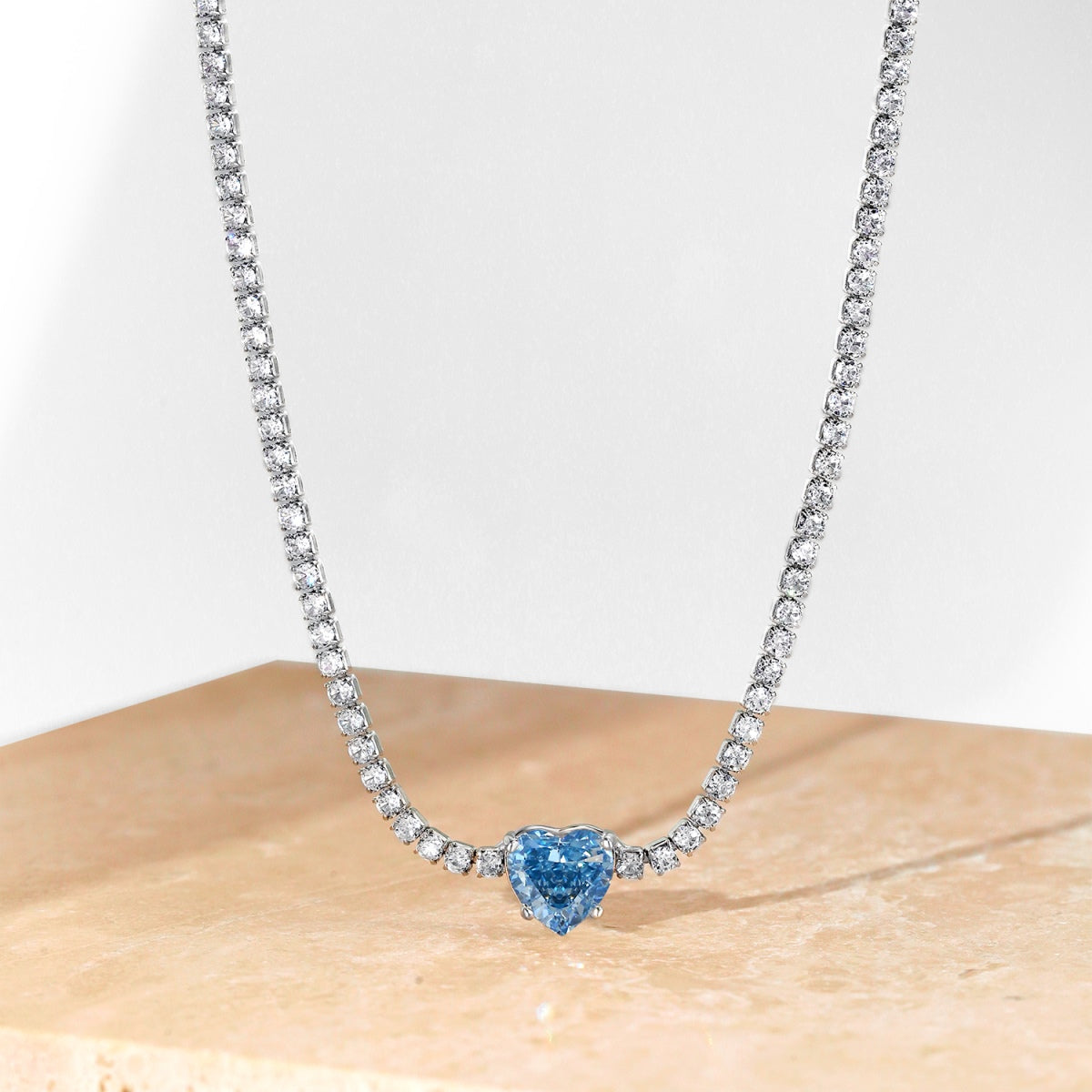 [Love More]2.0 Carat Sparkling Tennis Heart Cut Necklace