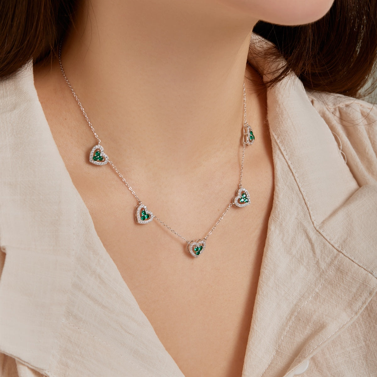 [Love More]Sparkling Five Heart Necklace