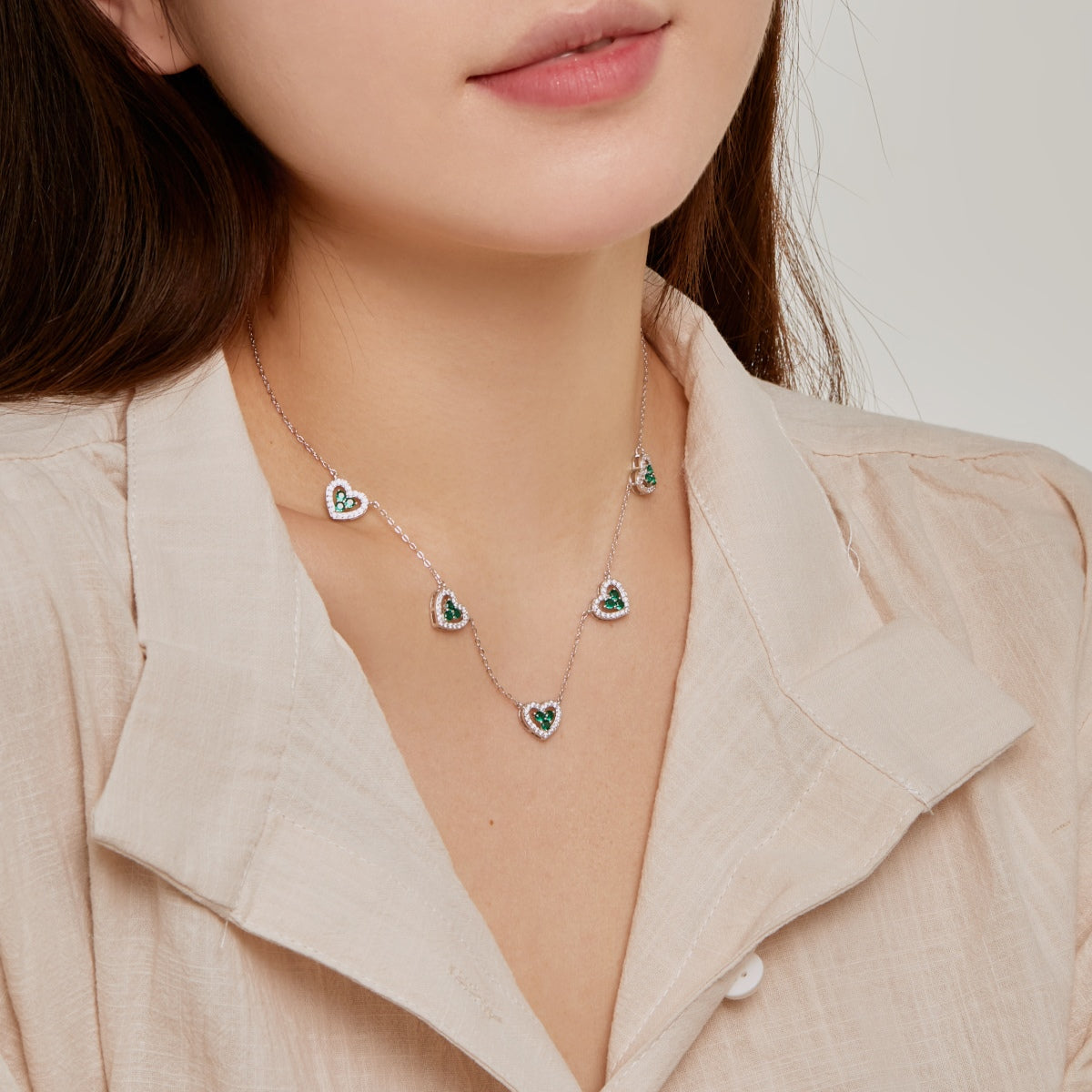 [Love More]Sparkling Five Heart Necklace