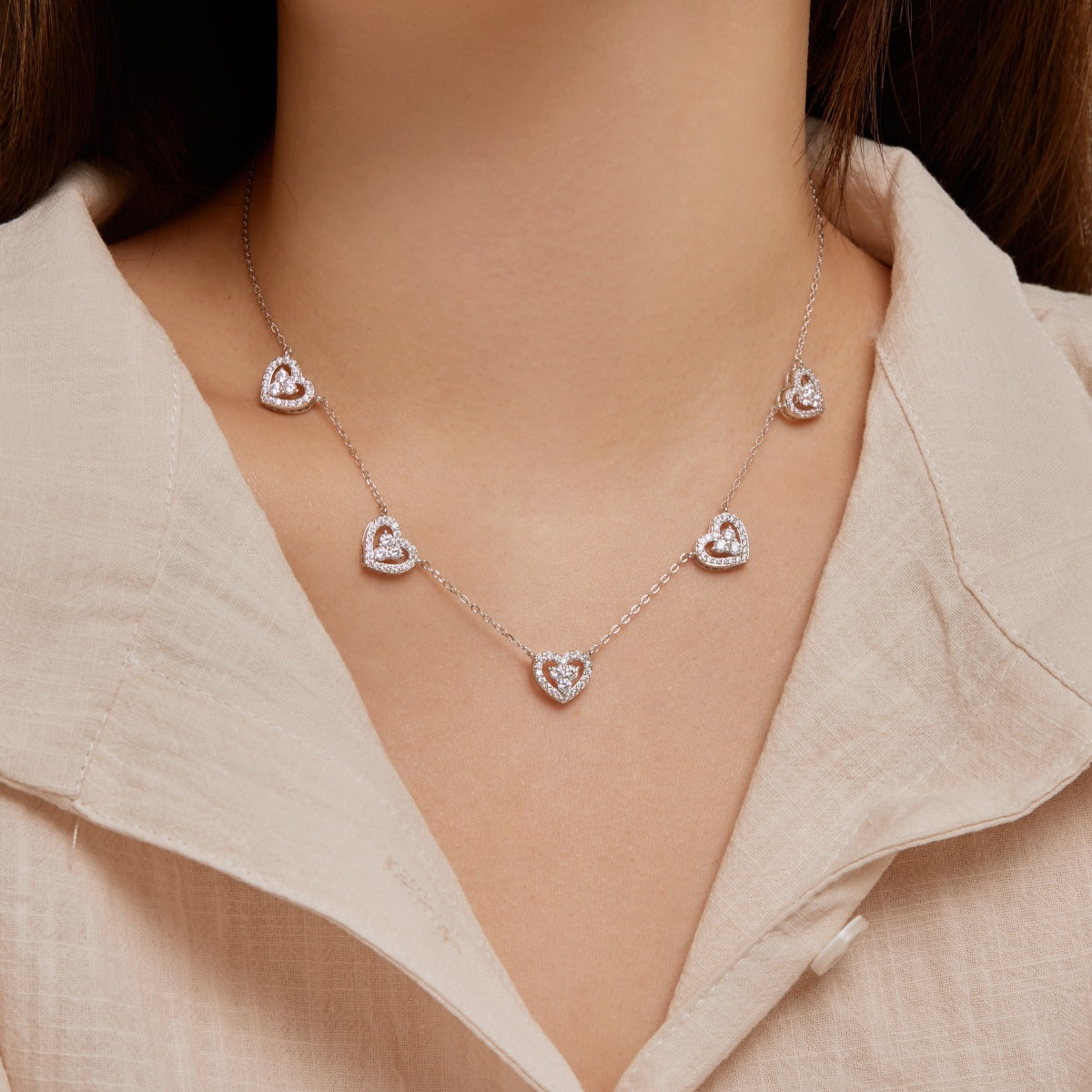 [Love More]Sparkling Five Heart Necklace