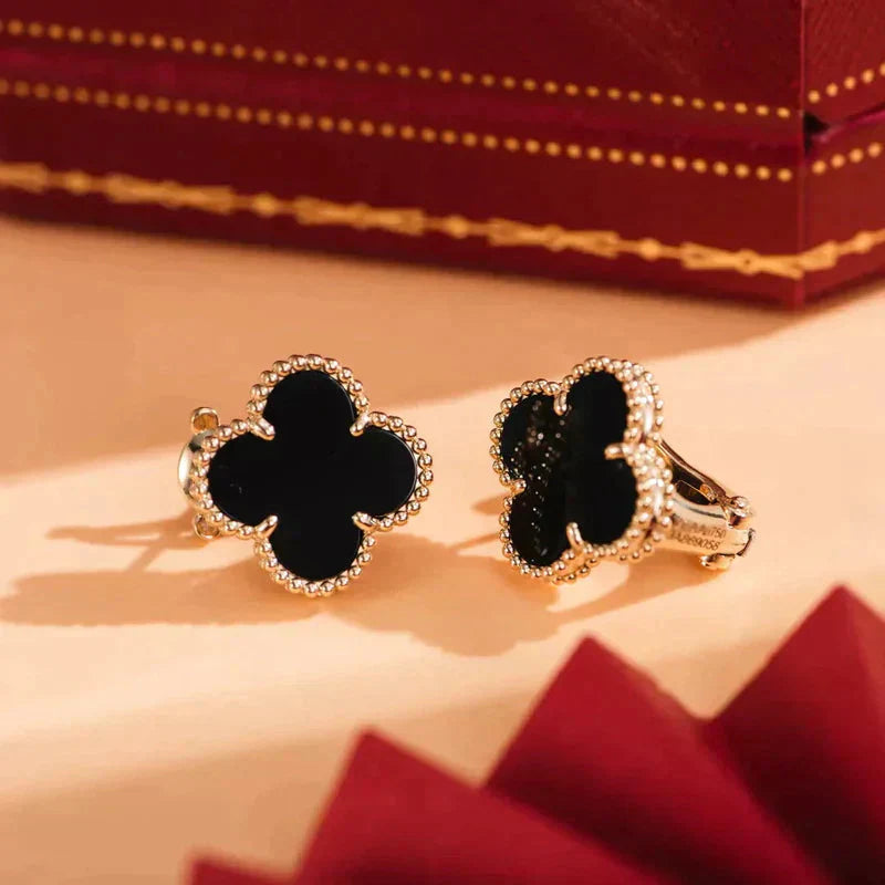 [Love More]CLOVER MEDIUM 1 MOTIFS  ONYX STUD EARRINGS