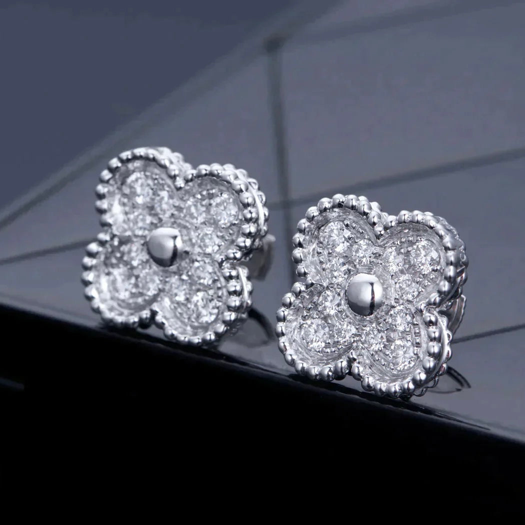 [Love More]CLOVER 1 MOTIFS DIAMOND STUD EARRINGS SILVER