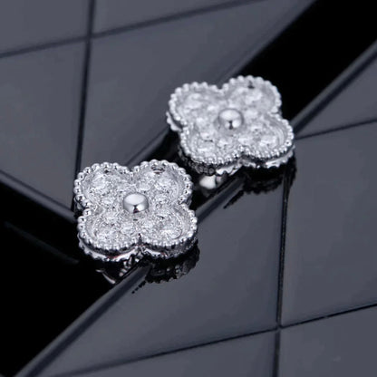 [Love More]CLOVER 1 MOTIFS DIAMOND STUD EARRINGS SILVER