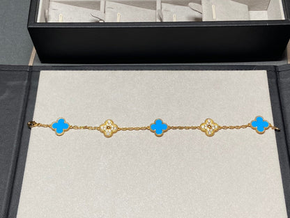 [Love More]CLOVER 5 MOTIF BLUE CHALCEDONY DIAMOND GOLD BRACELET
