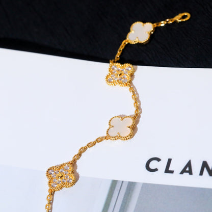 [Love More]CLOVER BRACELET 5 MOTIF WHITE MOP DIAMOND