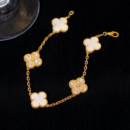 [Love More]CLOVER BRACELET 5 MOTIF WHITE MOP DIAMOND