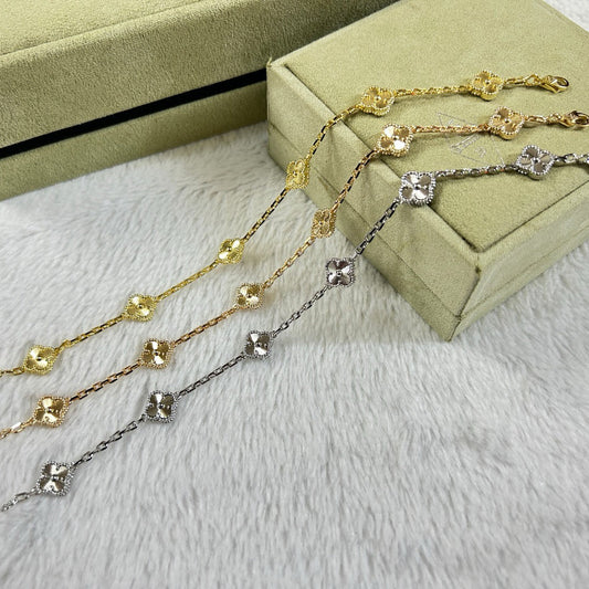 [Love More]CLOVER 6 MOTIF DIAMOND BRACELET
