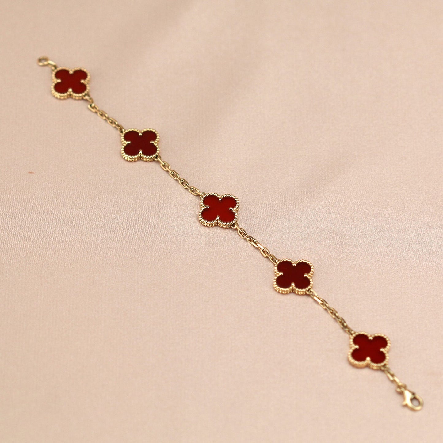 [Love More]CLOVER 5 MOTIFS RED AGATE  BRACELET