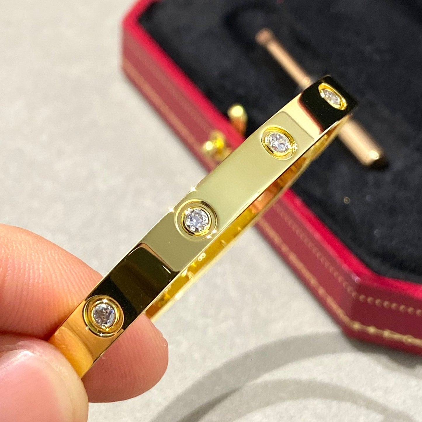[Love More]LOVE BRACELET 6.1MM 10 DIAMONDS