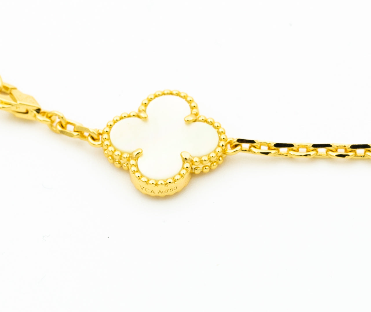 [Love More]CLOVER BRACELET 5 MOTIFS ONYX MOP