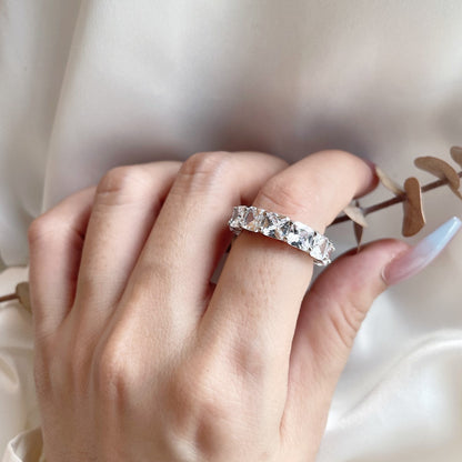 [Love More]Elegant Princess Cut Tennis Ring