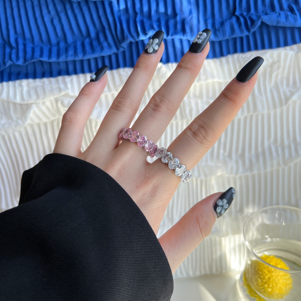 [Love More]Dainty Elongated Cushion Cut Tennis Ring