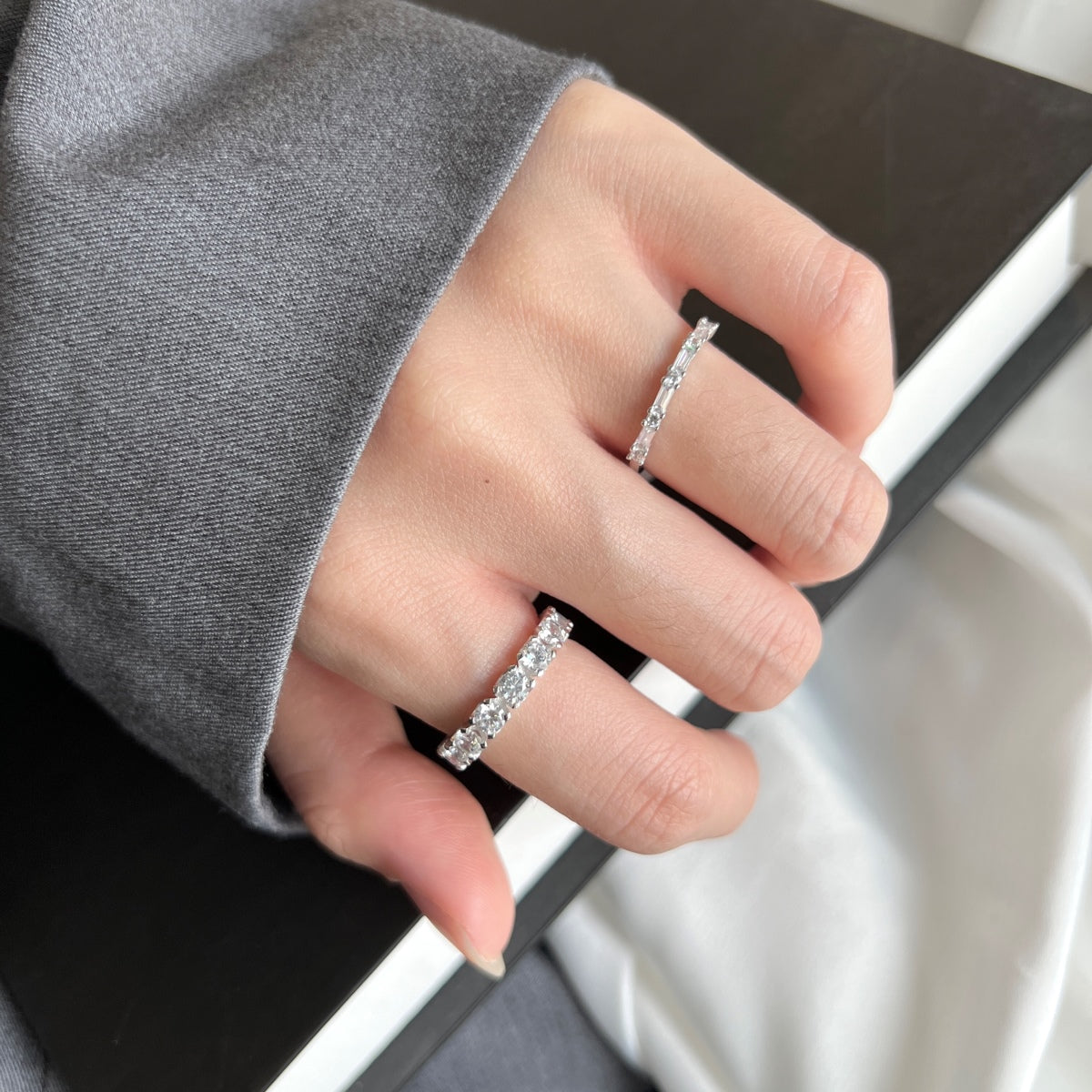 [Love More]Eternity Round Cut Tennis Ring
