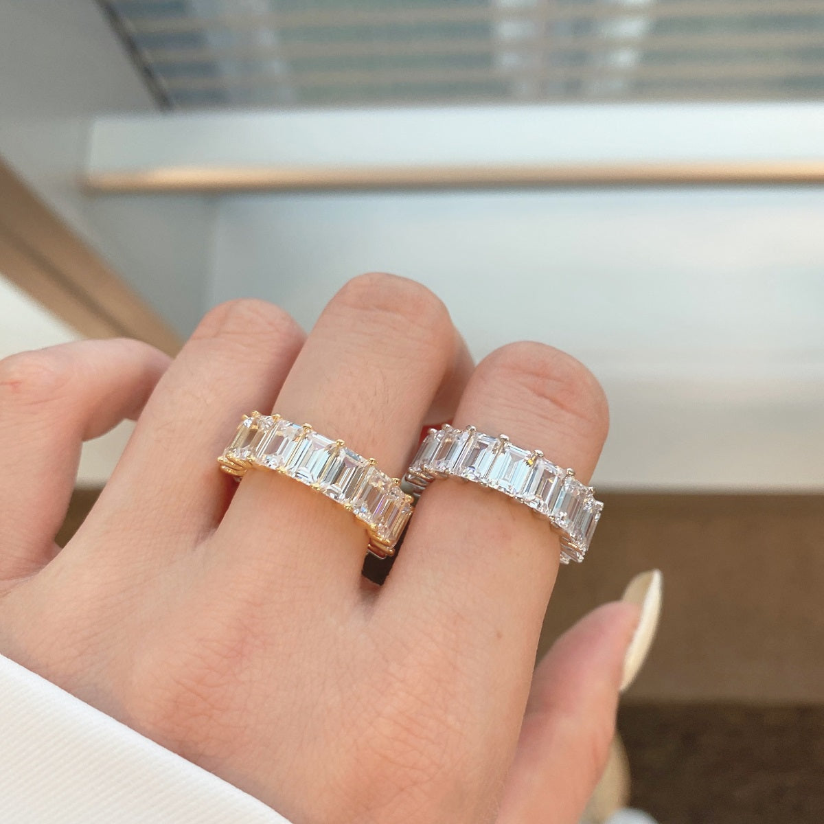 [Love More]0.75 Carat Elegant Emerald Cut Tennis Ring