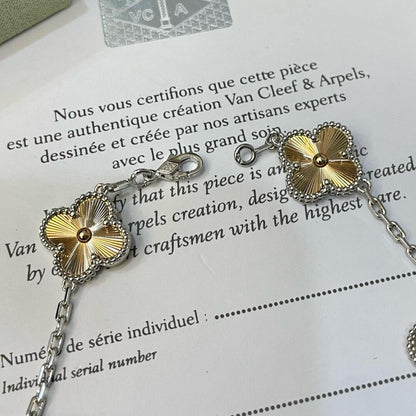 [Love More]CLOVER  5 MOTIFS  CHRISTMAS LIMITED EDITION BRACELET