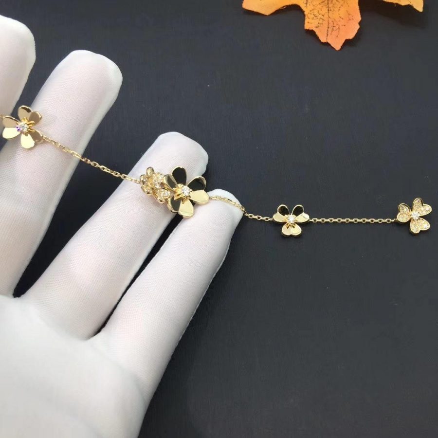 [Love More]FRIVOLE GOLD 5 FLOWERS BRACELET